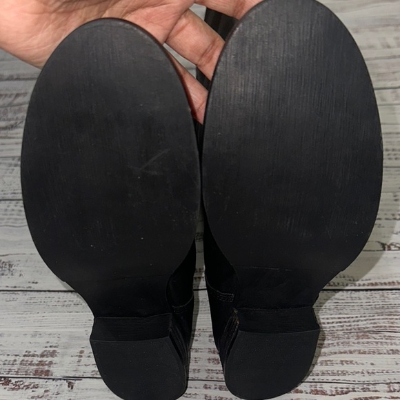 G.H. Bass‎ & Co. VANYA KNEE HIGH
BOOTS Sz. 7.5 - Picture 7 of 10